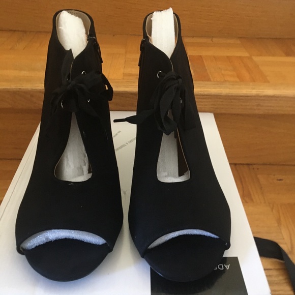 Sz 12 wide peep toe sling backs - Picture 3 of 4